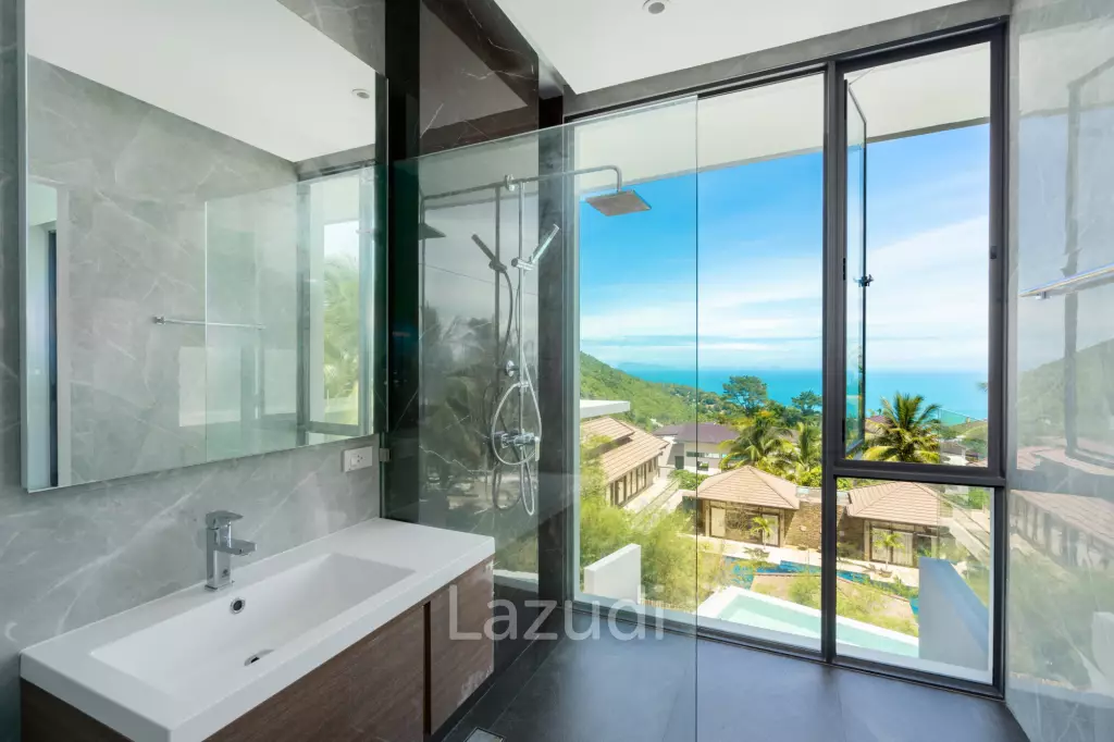 Stunning 4-Bedroom Villa in Peaceful Bang Por