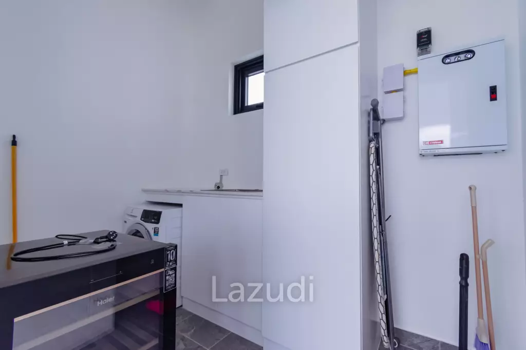 250 sqm modern pool villa in Hin Lek Fai Hua Hin