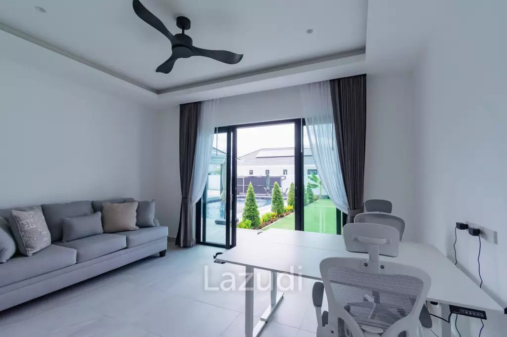 250 sqm modern pool villa in Hin Lek Fai Hua Hin