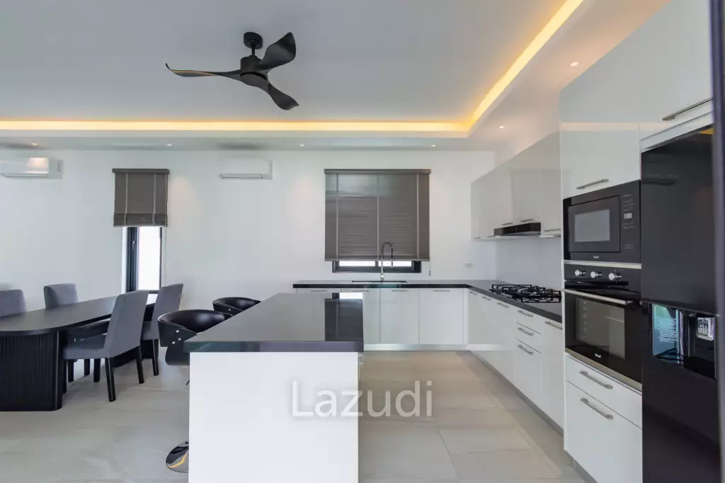 250 sqm modern pool villa in Hin Lek Fai Hua Hin