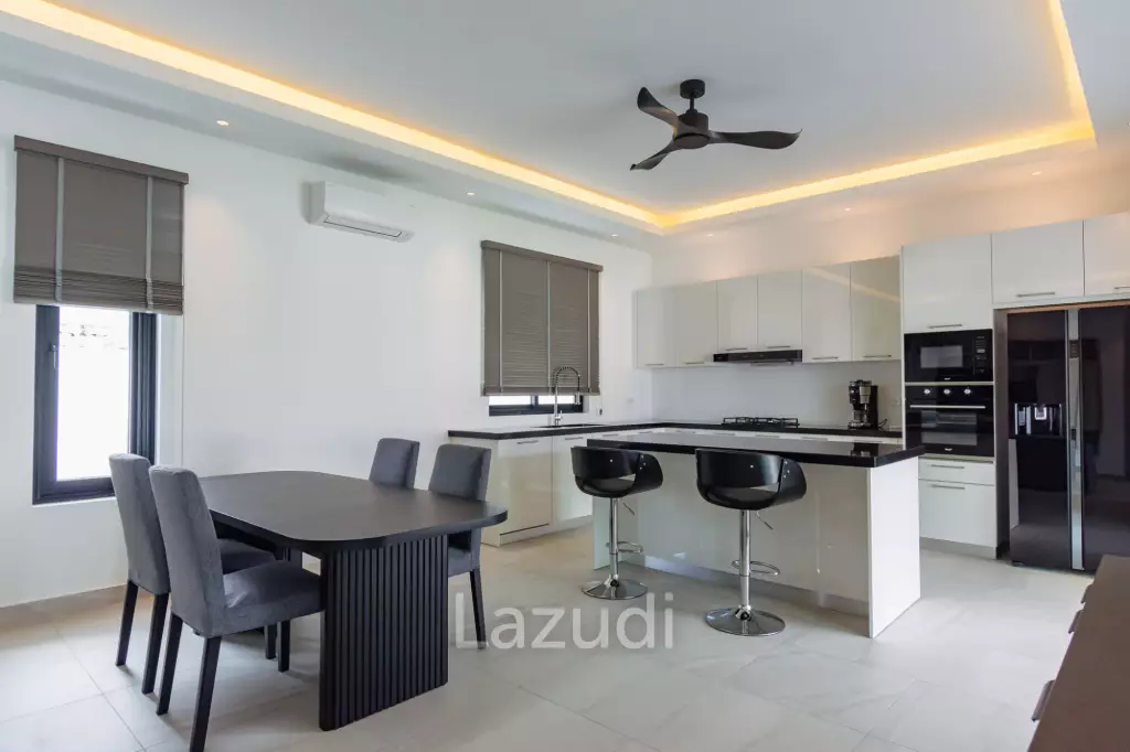 250 sqm modern pool villa in Hin Lek Fai Hua Hin