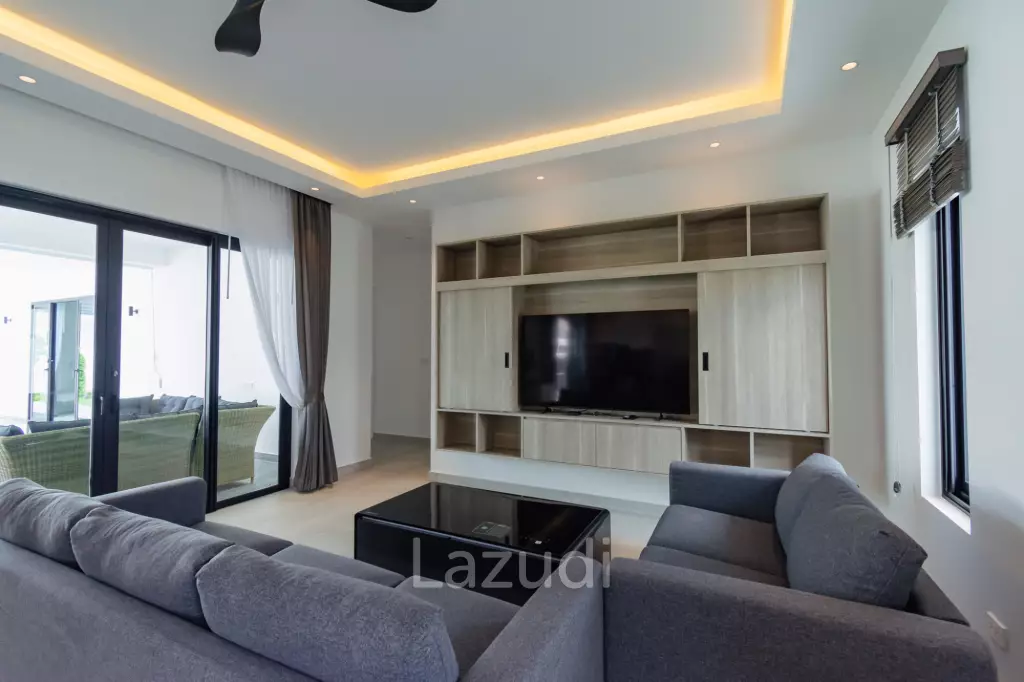 250 sqm modern pool villa in Hin Lek Fai Hua Hin