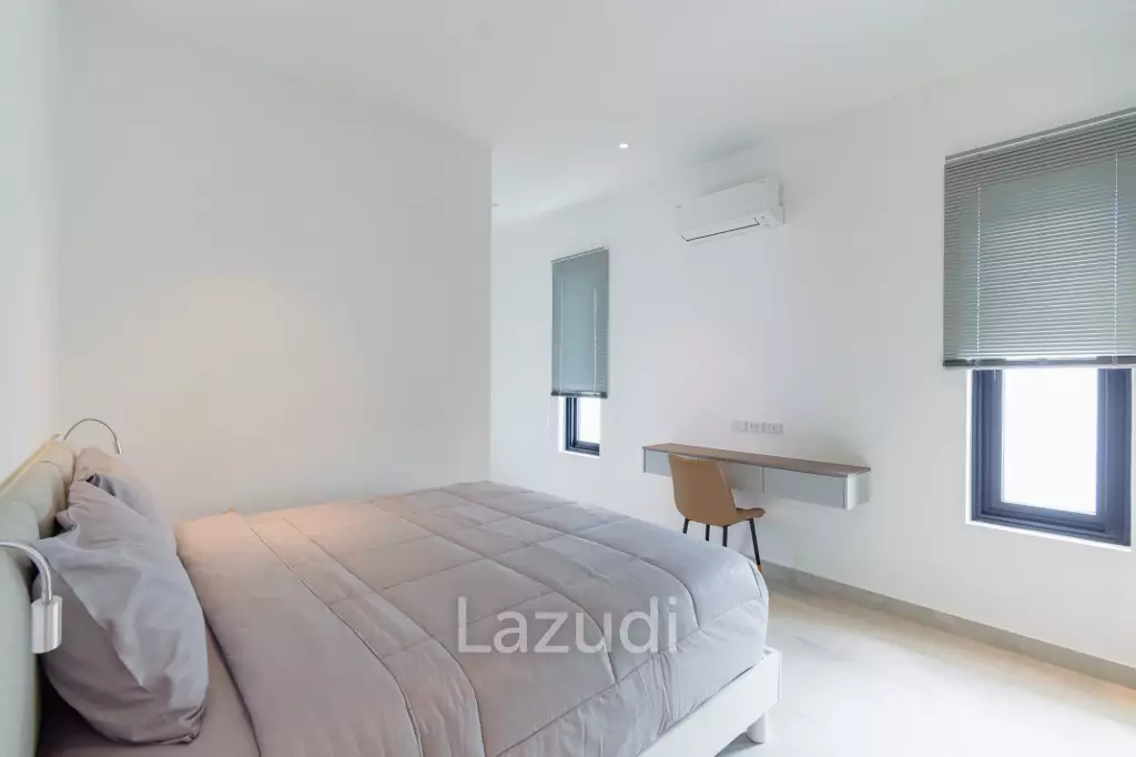 250 sqm modern pool villa in Hin Lek Fai Hua Hin