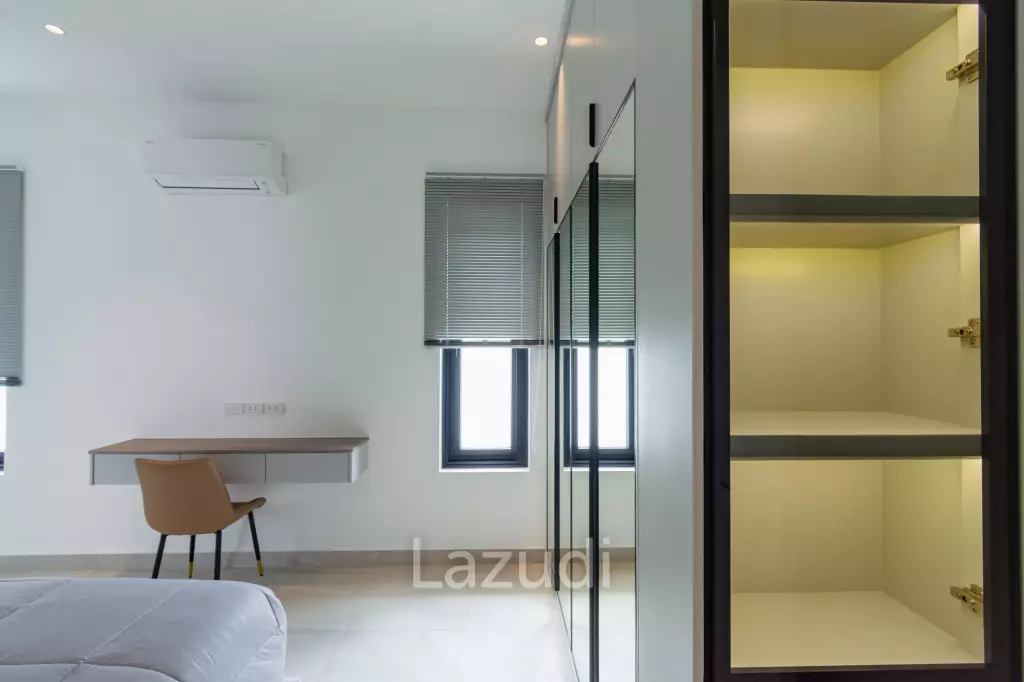 250 sqm modern pool villa in Hin Lek Fai Hua Hin