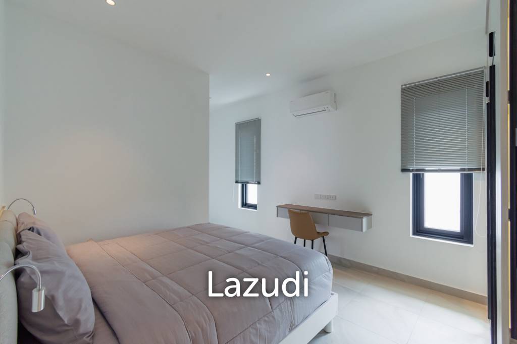 250 sqm modern pool villa in Hin Lek Fai Hua Hin