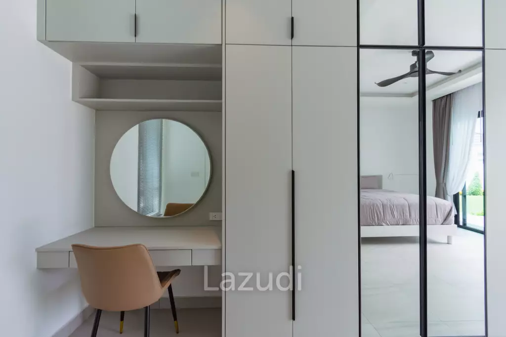 250 sqm modern pool villa in Hin Lek Fai Hua Hin