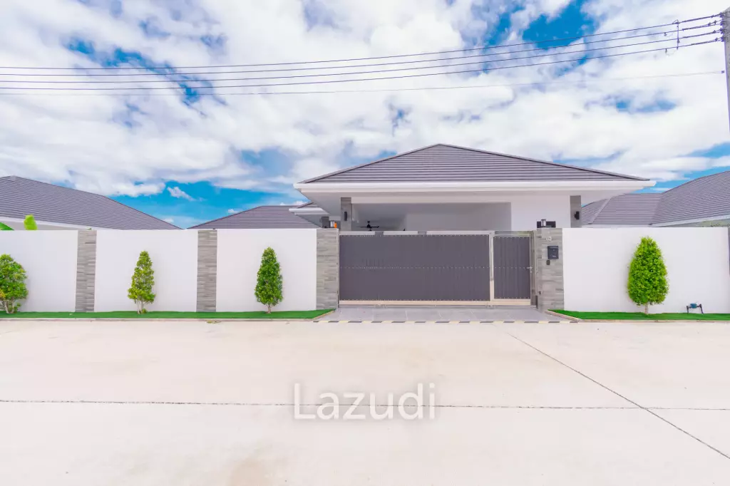 250 sqm modern pool villa in Hin Lek Fai Hua Hin
