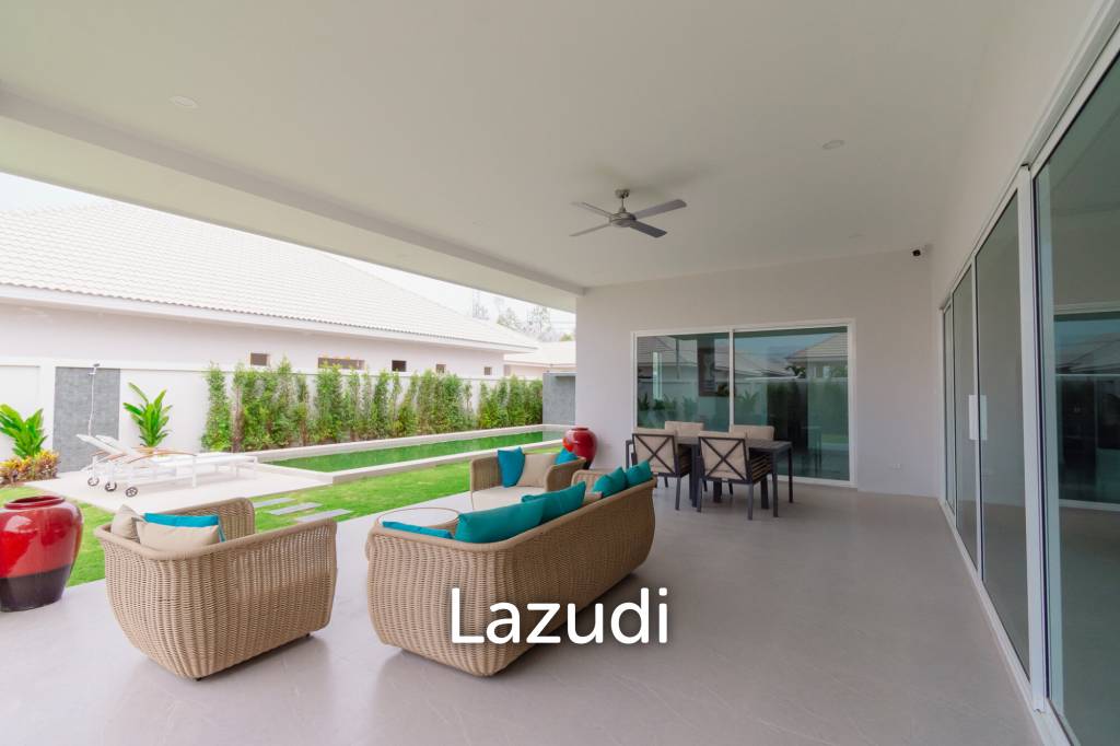 195 sqm modern pool villa in Thap Tai Hua Hin MeeDee Homes