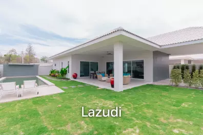 195 sqm modern pool villa in Thap Tai Hua Hin MeeDee Homes
