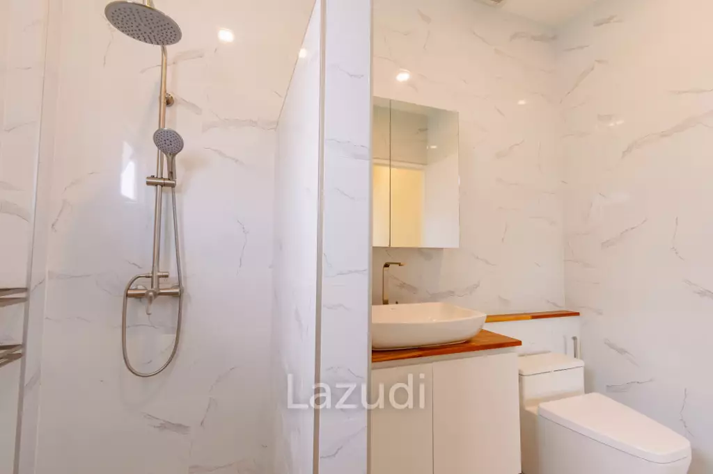 195 sqm modern pool villa in Thap Tai Hua Hin MeeDee Homes
