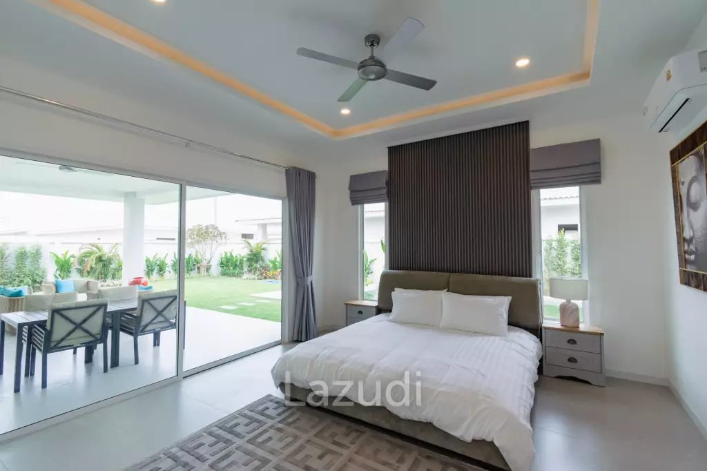 195 sqm modern pool villa in Thap Tai Hua Hin MeeDee Homes