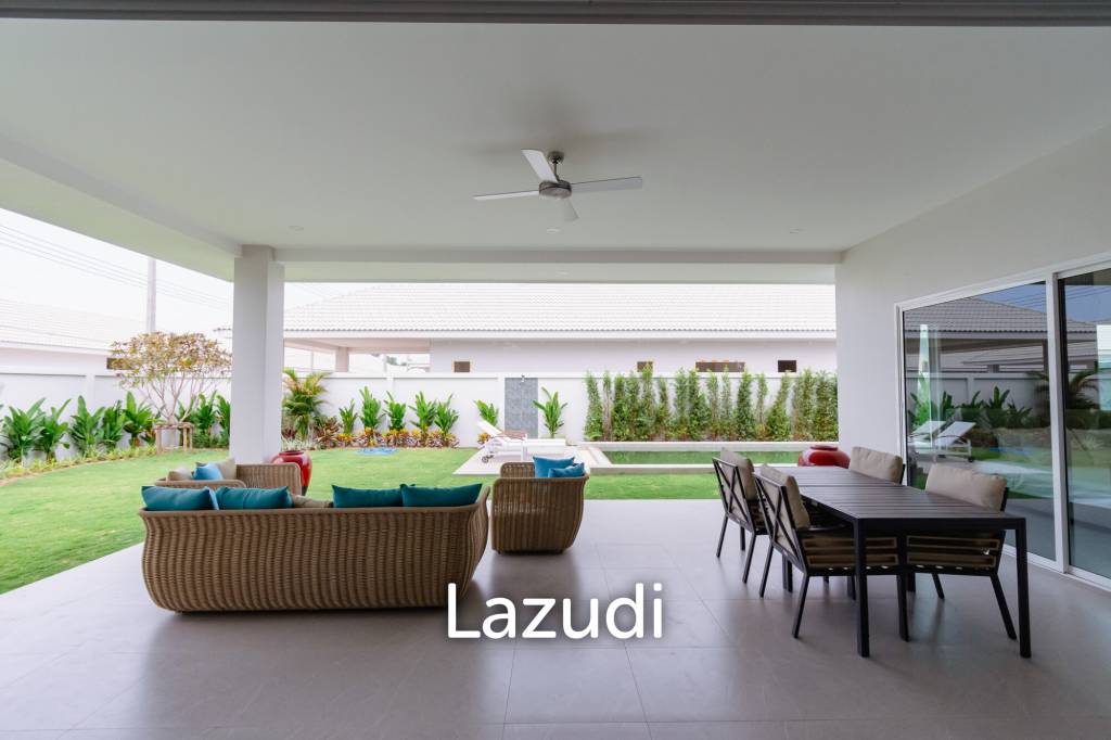 195 sqm modern pool villa in Thap Tai Hua Hin MeeDee Homes