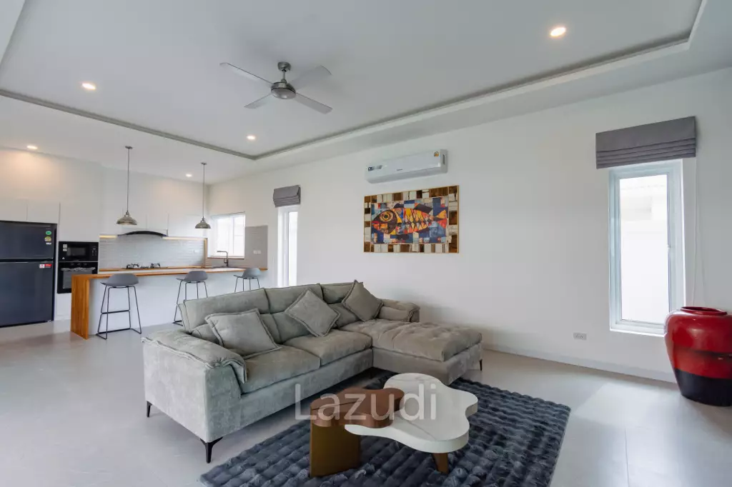 195 sqm modern pool villa in Thap Tai Hua Hin MeeDee Homes