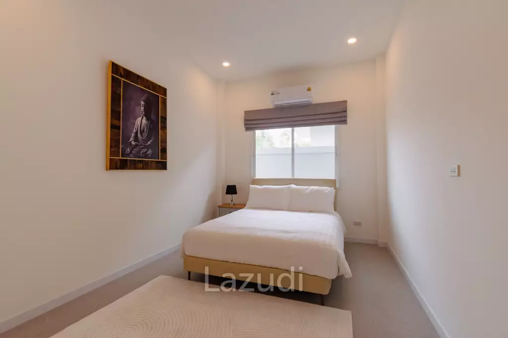 195 sqm modern pool villa in Thap Tai Hua Hin MeeDee Homes