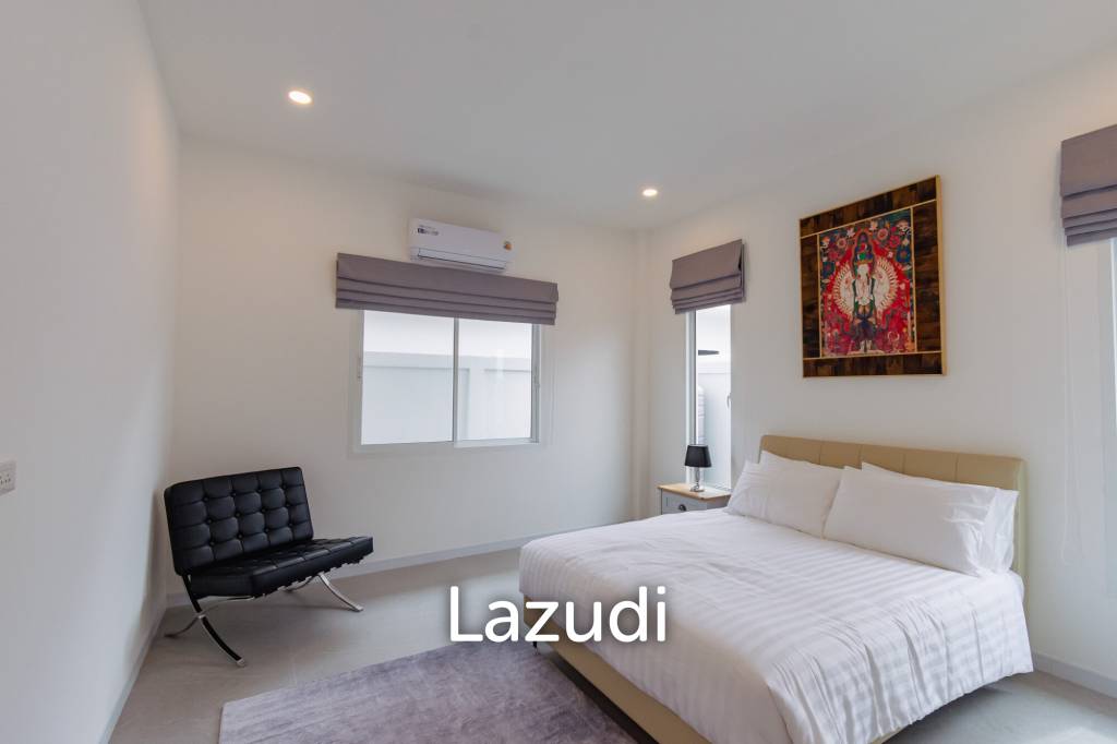 195 sqm modern pool villa in Thap Tai Hua Hin MeeDee Homes
