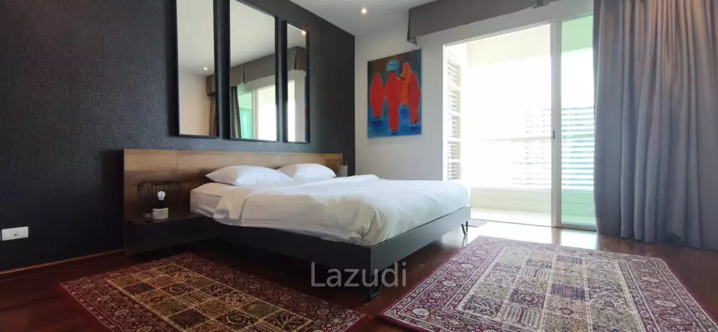 Ultra-Luxury High-Floor Sea View at Ocean Portofino