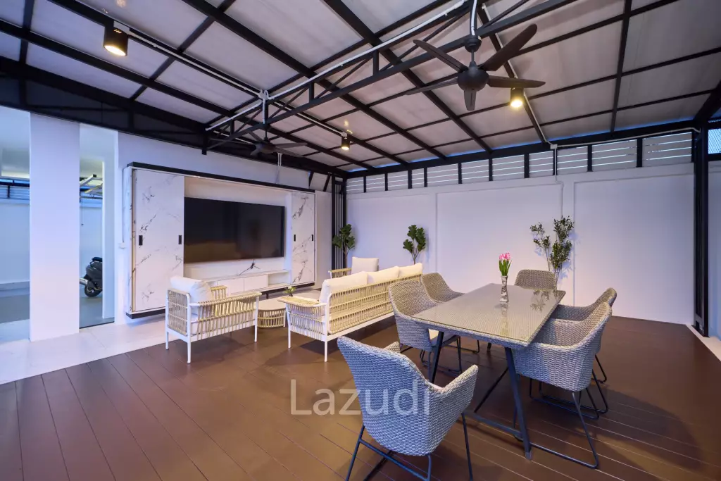 Signature Ultra-Modern Pool Villa near Maprachan Lake
