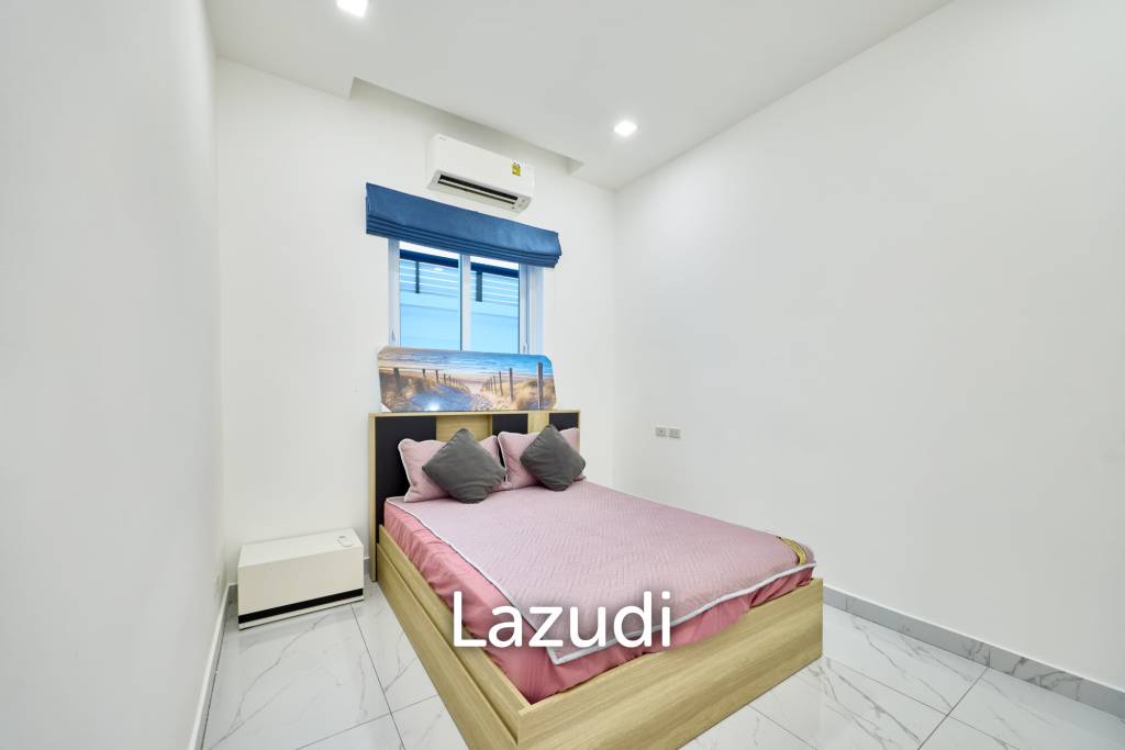 Signature Ultra-Modern Pool Villa near Maprachan Lake