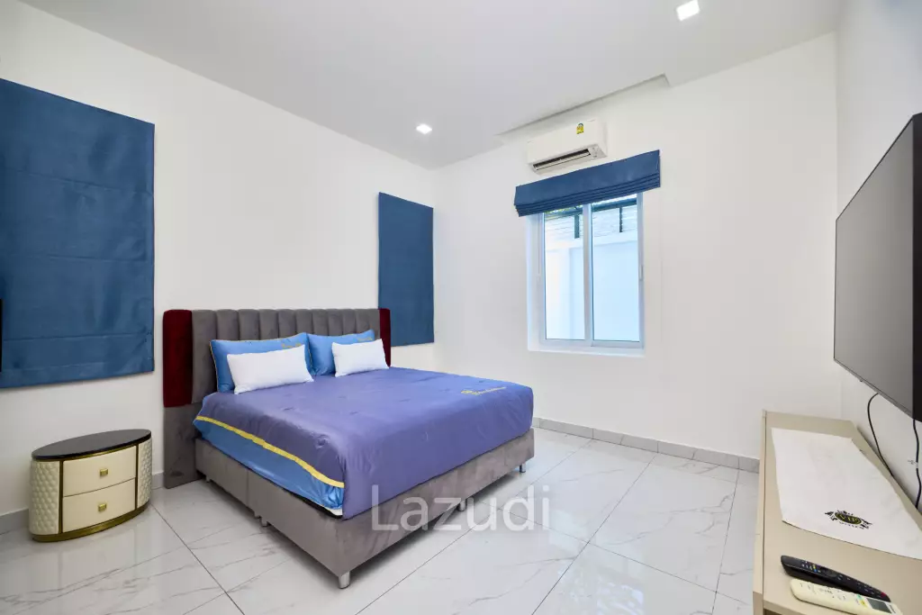 Signature Ultra-Modern Pool Villa near Maprachan Lake