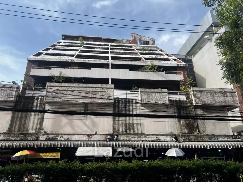 Prime 8-Story Building for Sale Central Pattaya