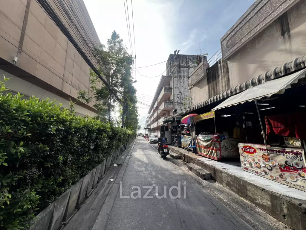 Prime 8-Story Building for Sale Central Pattaya