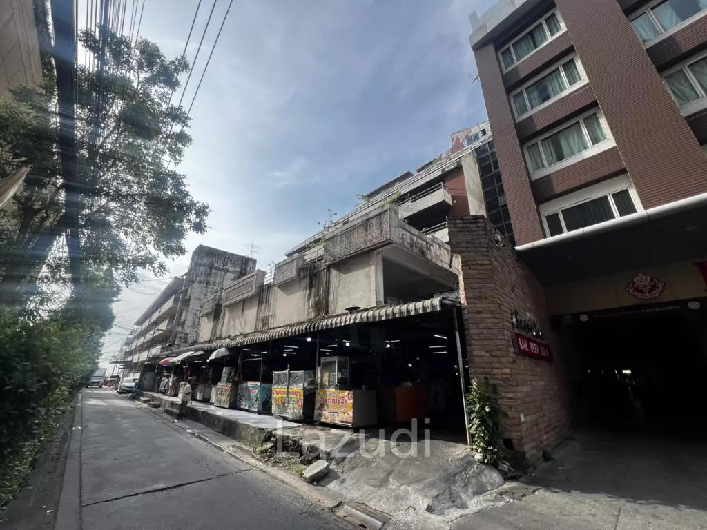 Prime 8-Story Building for Sale Central Pattaya