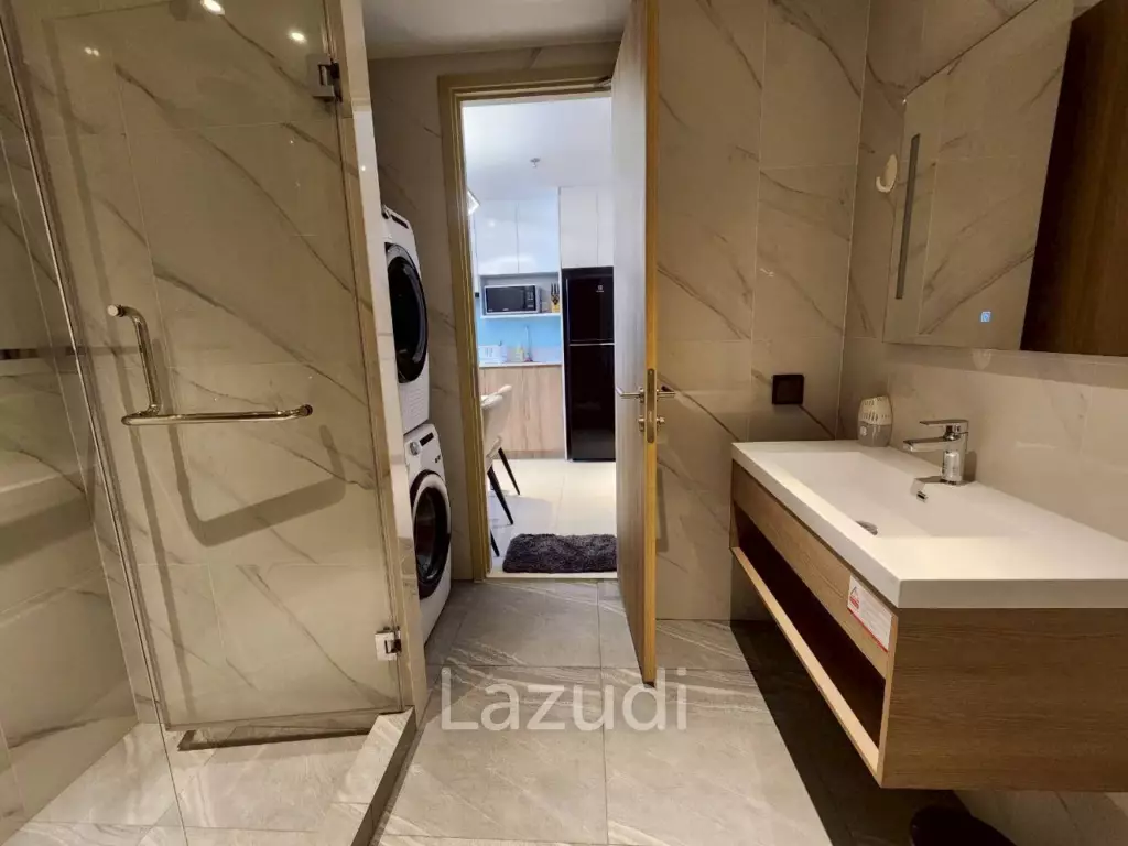 Luxury 2-Bedroom Sky Suite for Rent at Once Pattaya
