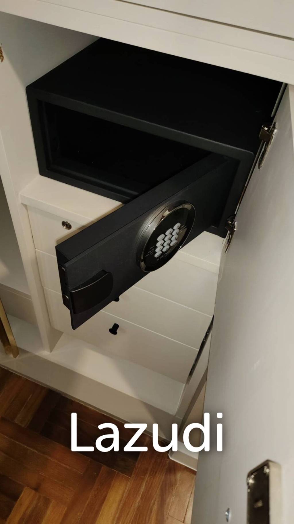 203 sqm 3-Bed Serviced Apartment in Kasturi Living Khlong Toei Bangkok