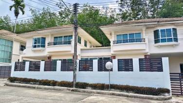 2-Storey Twin House for Rent in Prime Thalang Location