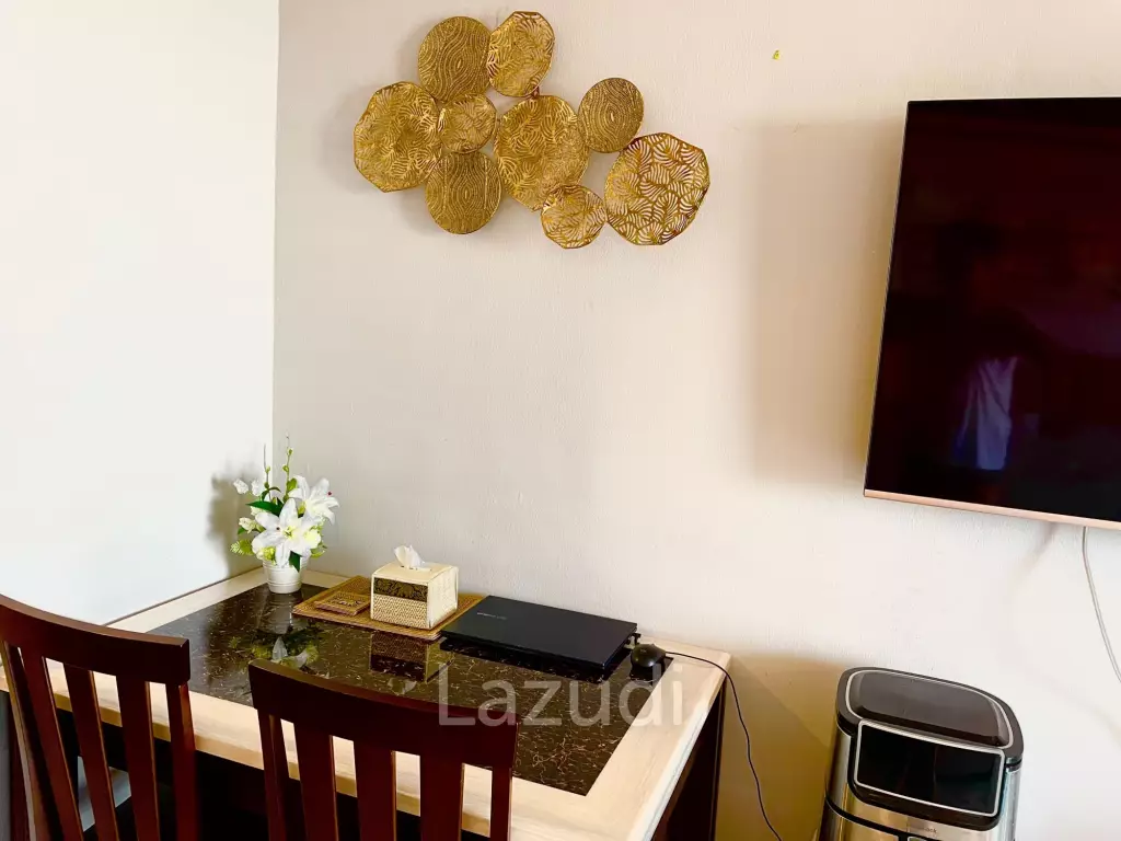 ห้องสตูดิโอขนาดกว้างขวาง ชั้น 12 ที่วิวทะเล 2 จอมเทียน