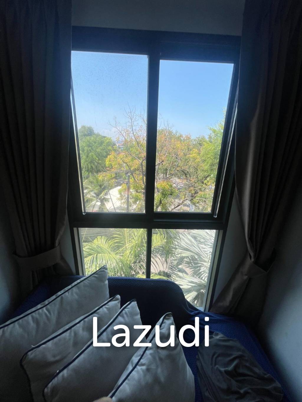 La Habana Hua Hin: 33 sqm Condo on 5th Floor!