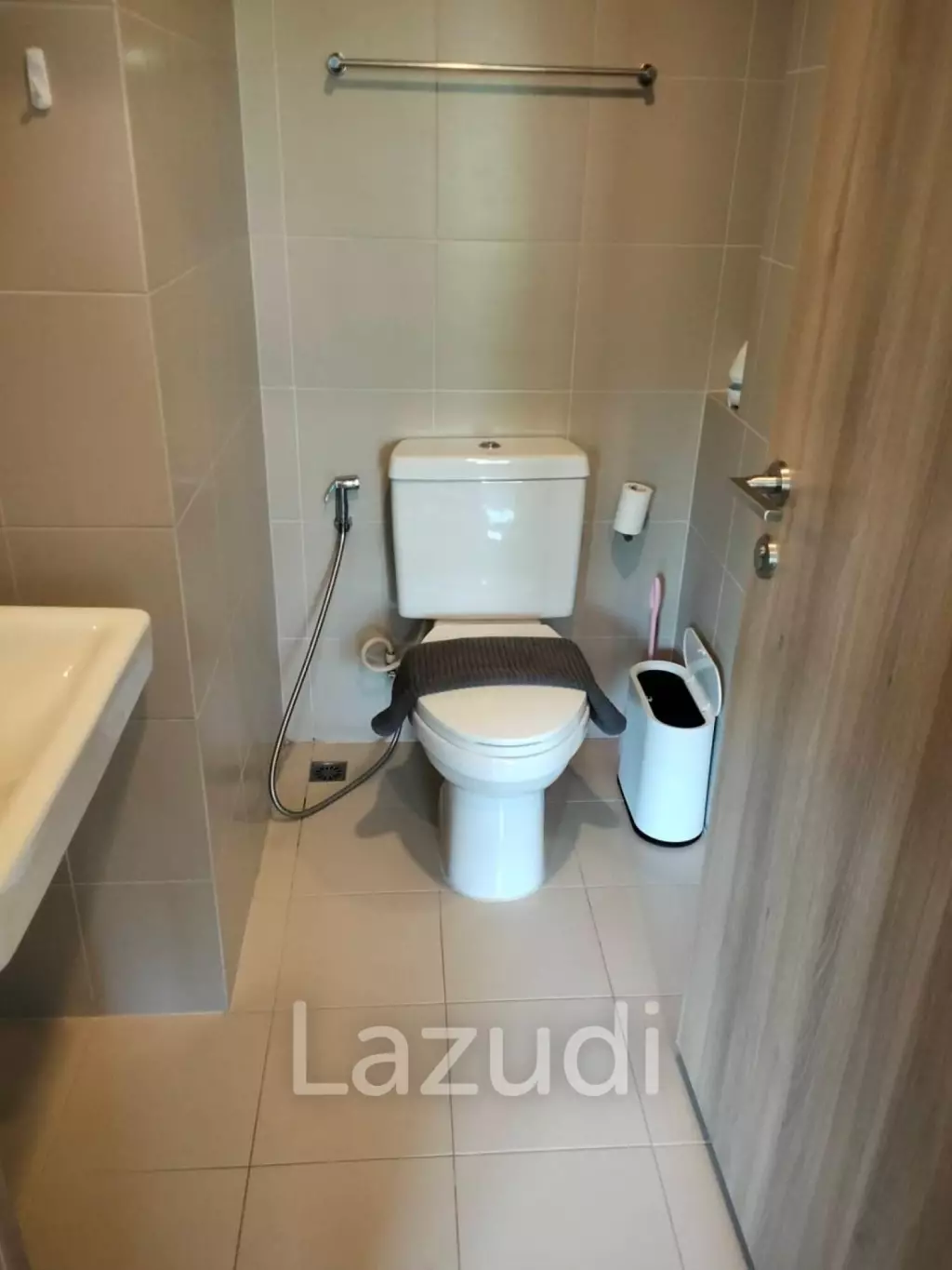 La Habana Hua Hin: 33 sqm Condo on 5th Floor!