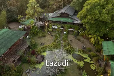 4 Teak Houses with 7 Bedrooms for Sale near Chiang Rai City
