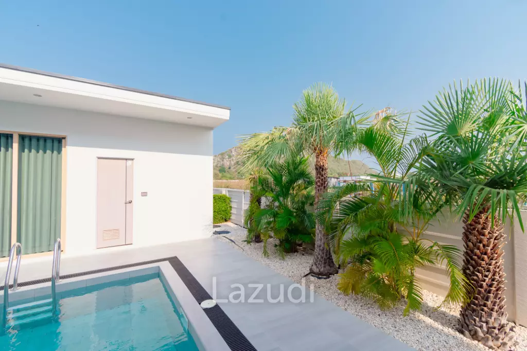348 sqm modern pool villa in Pak Nam Pran Pran Buri