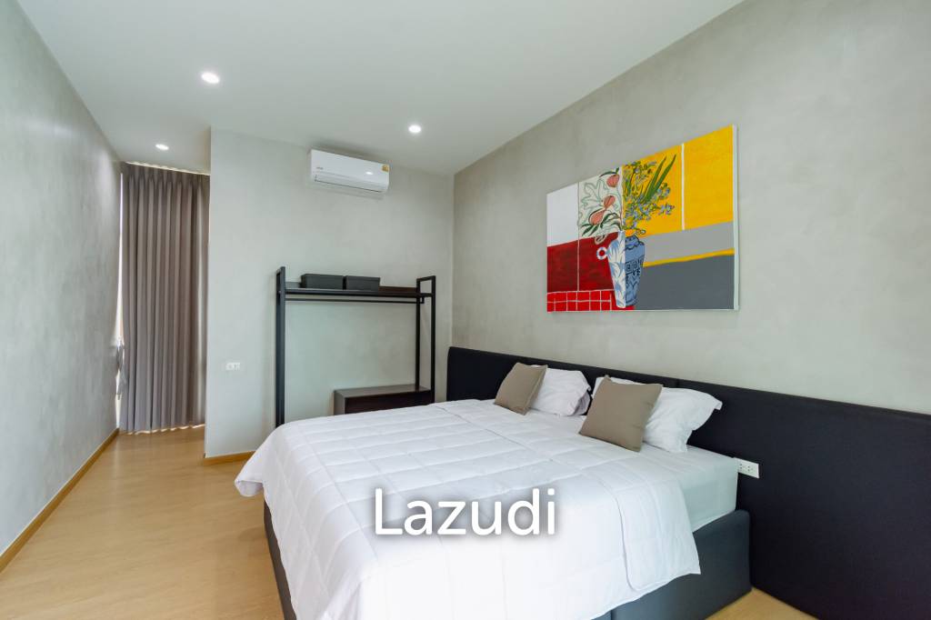 348 sqm modern pool villa in Pak Nam Pran Pran Buri