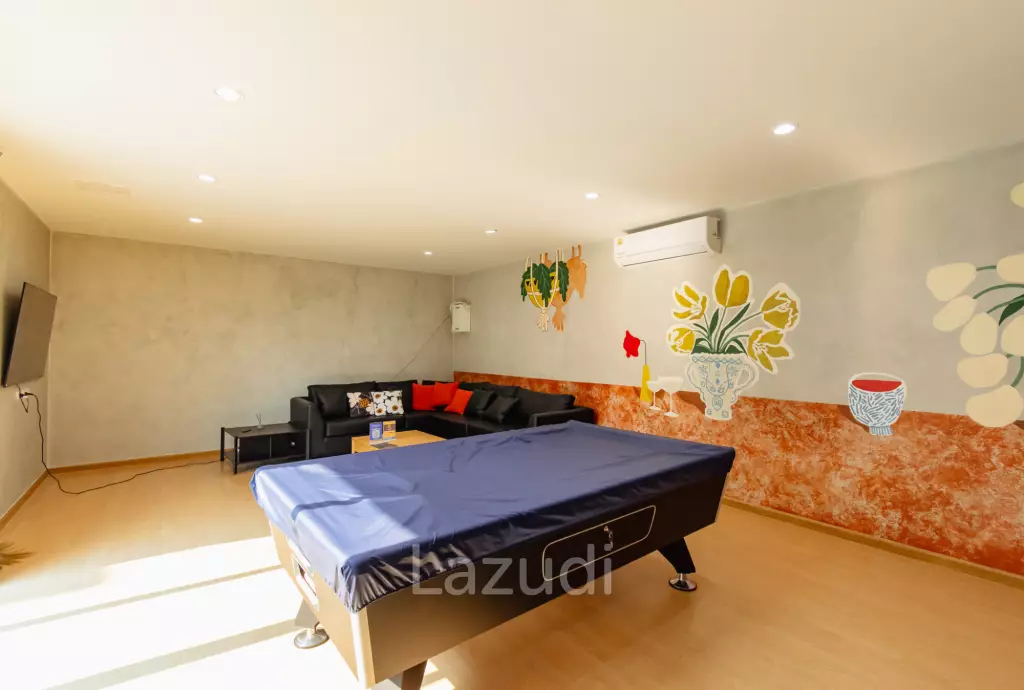 348 sqm modern pool villa in Pak Nam Pran Pran Buri