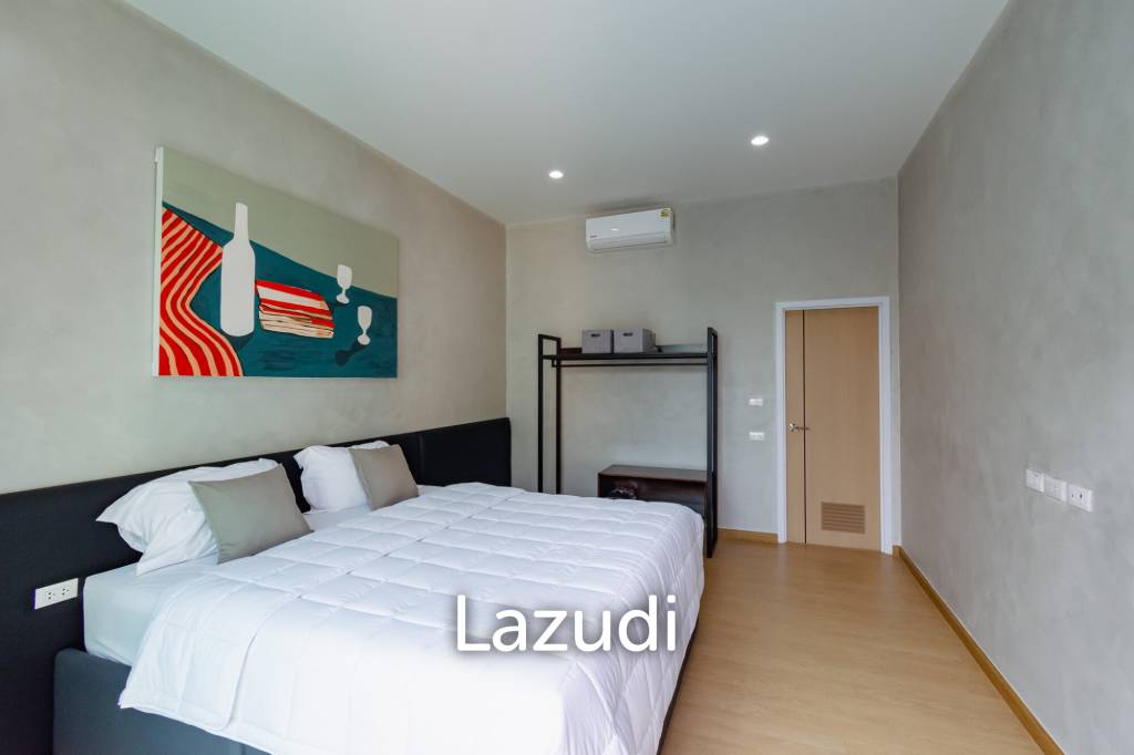 348 sqm modern pool villa in Pak Nam Pran Pran Buri