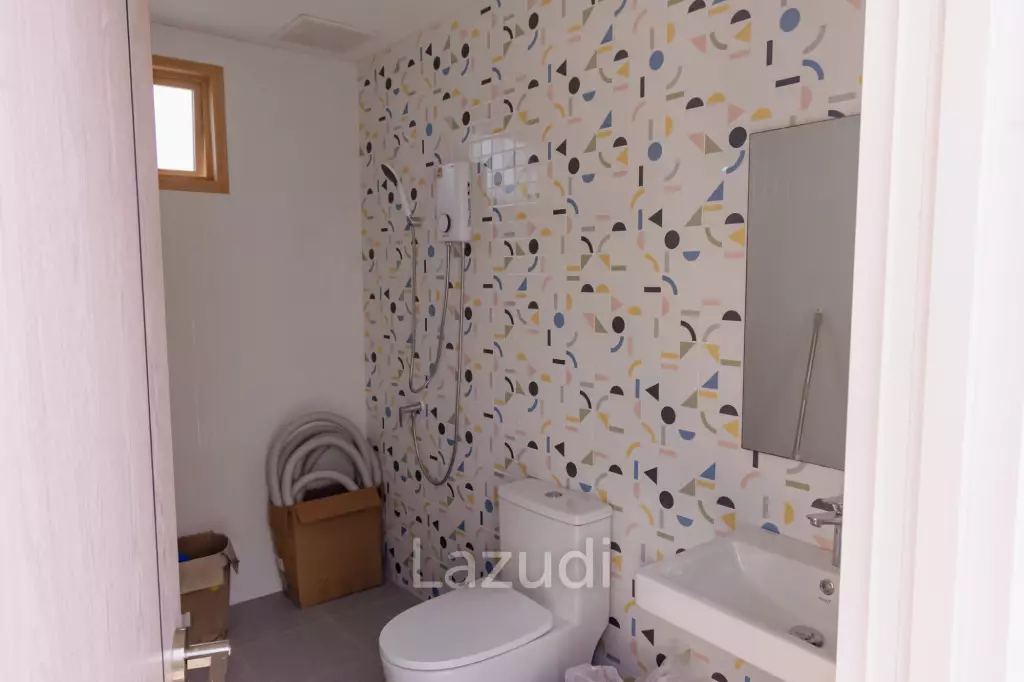252 sqm modern pool villa in Pak Nam Pran, Pran Buri