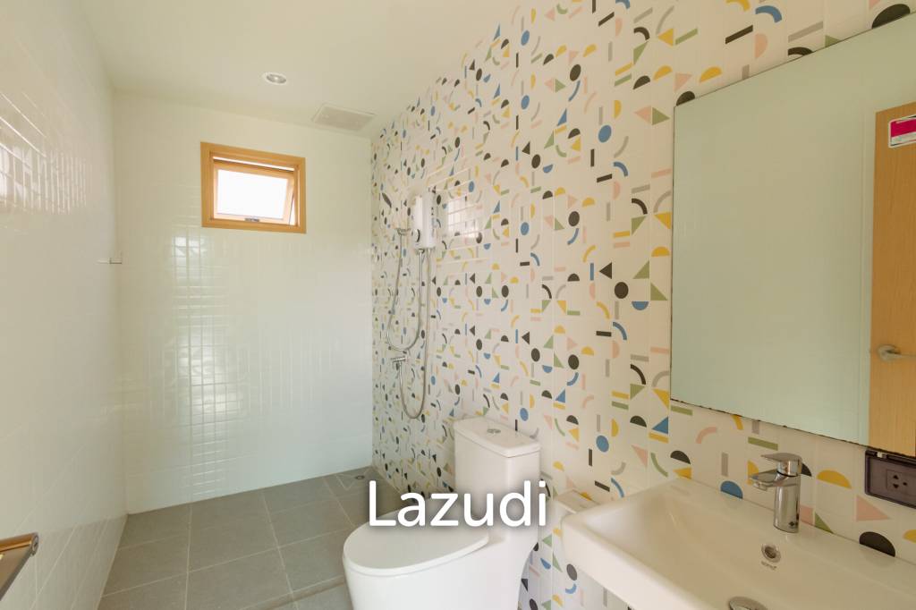 252 sqm modern pool villa in Pak Nam Pran, Pran Buri