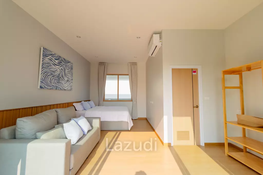 252 sqm modern pool villa in Pak Nam Pran, Pran Buri