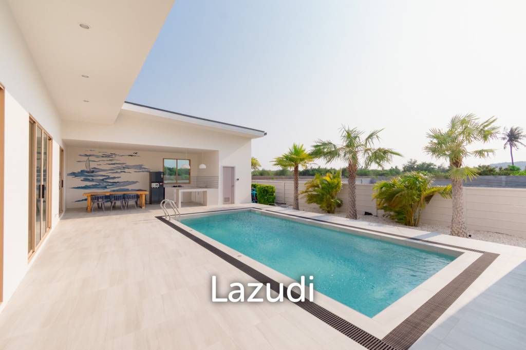 252 sqm modern pool villa in Pak Nam Pran, Pran Buri
