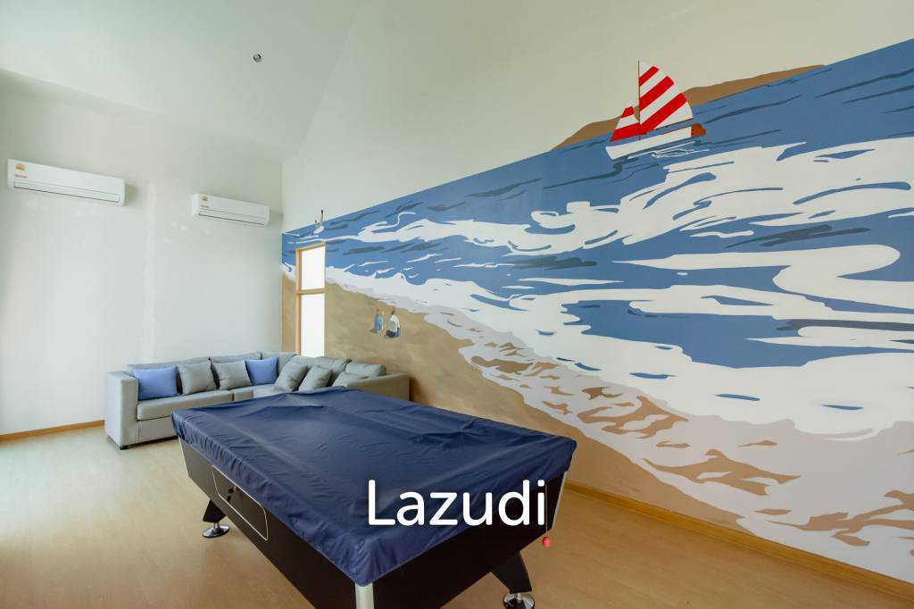252 sqm modern pool villa in Pak Nam Pran, Pran Buri