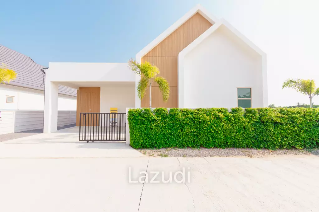 252 sqm modern pool villa in Pak Nam Pran, Pran Buri