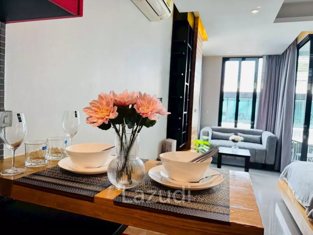 Foreign Freehold 36 sqm studio condo near Nai Harn Beach Phuket