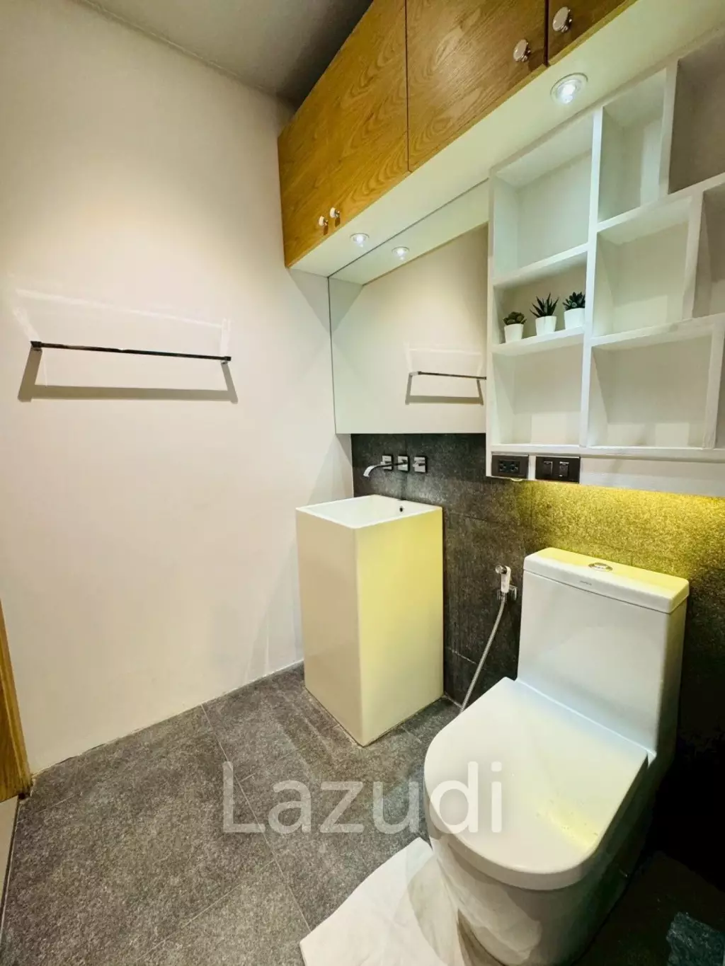 Foreign Freehold 36 sqm studio condo near Nai Harn Beach Phuket