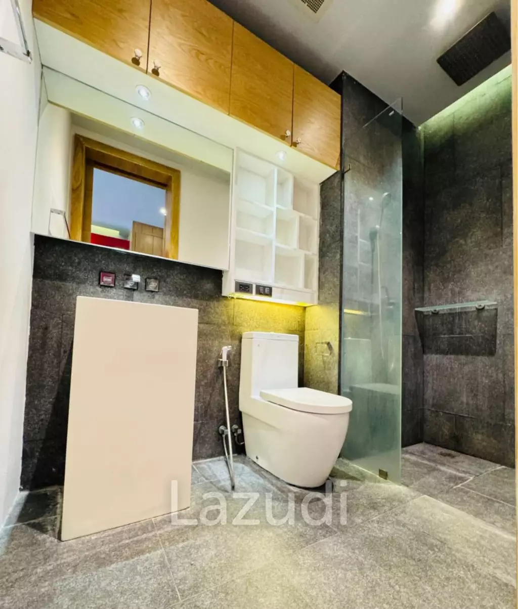 Foreign Freehold 36 sqm studio condo near Nai Harn Beach Phuket