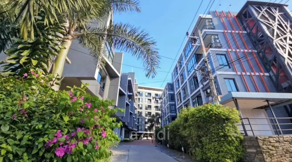 Foreign Freehold 36 sqm studio condo near Nai Harn Beach Phuket