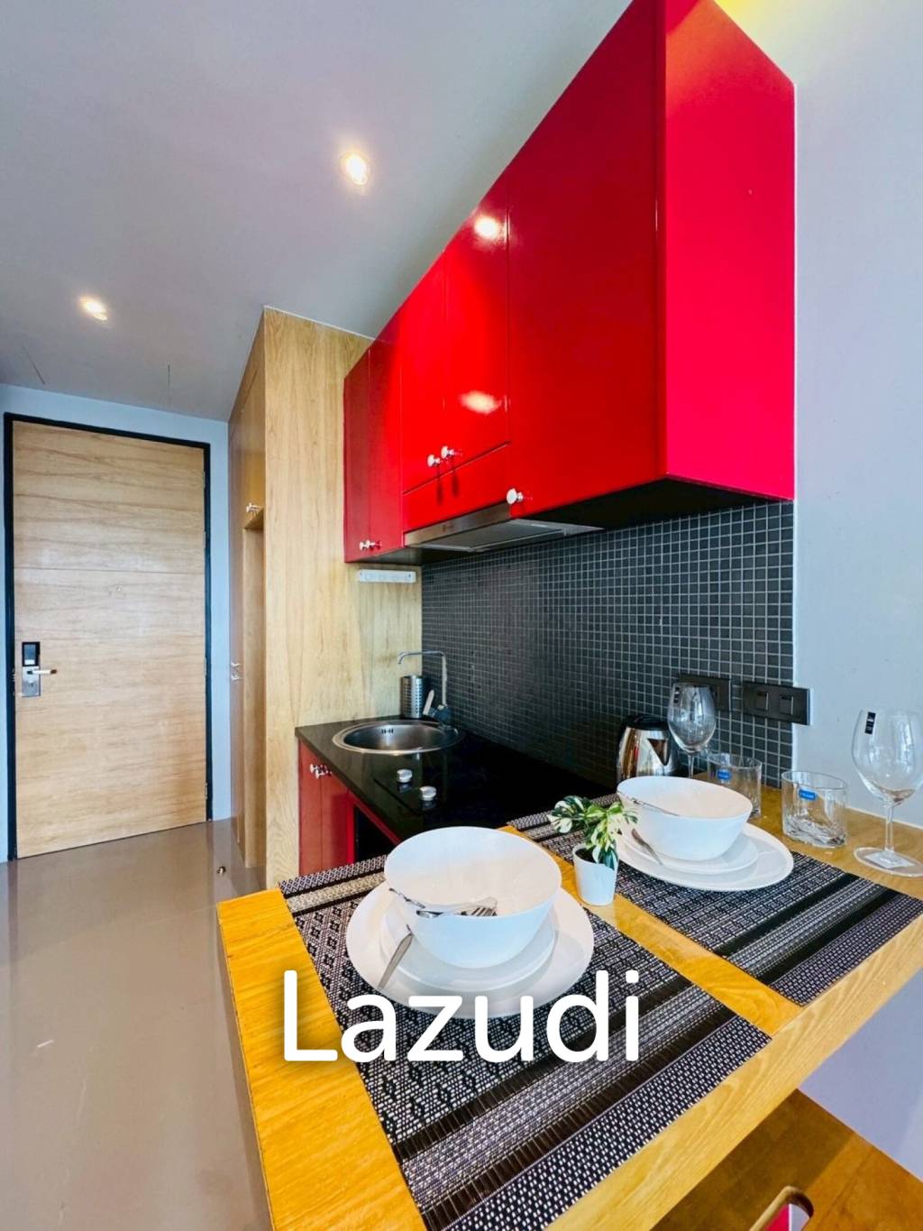 Foreign Freehold 36 sqm studio condo near Nai Harn Beach Phuket