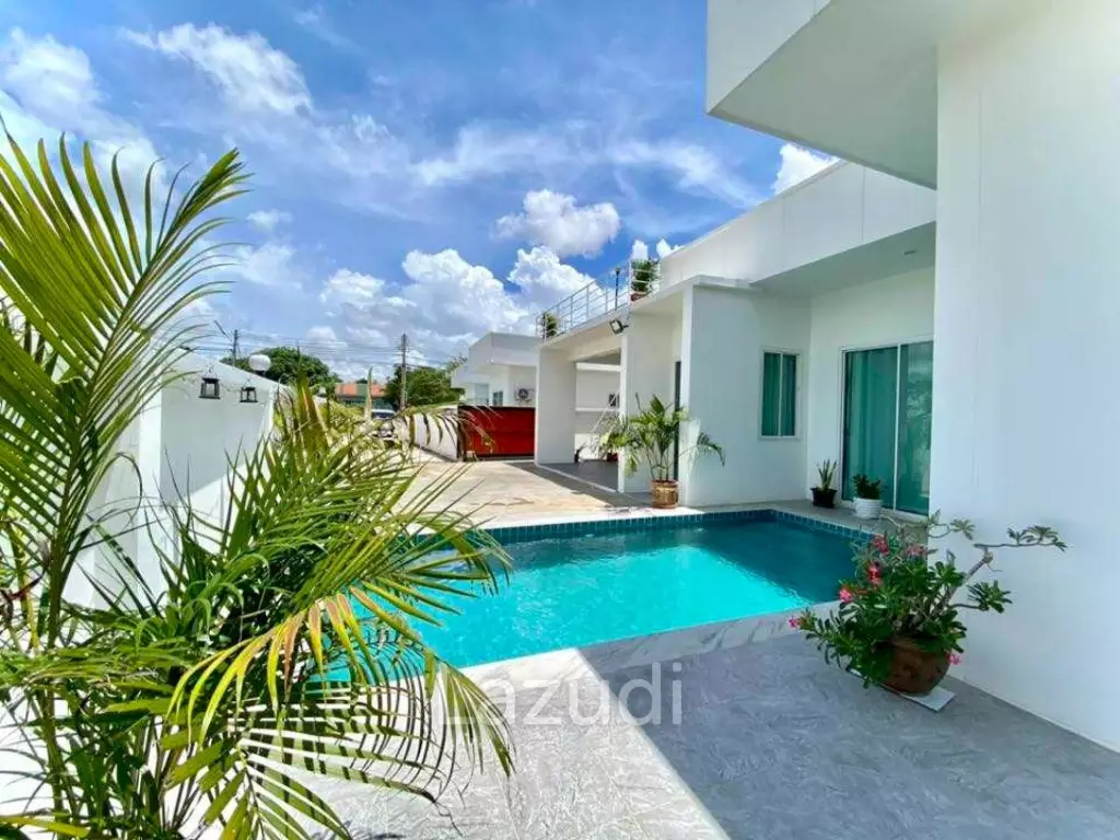 Modern Pool Villa with Private Rooftop Lounge Pong