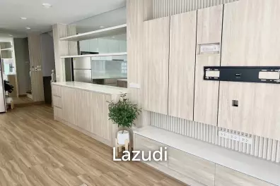 4 bedrrom 5 bathroom detached house 250 sqm  in Thung Maha Mek Sathon Bangkok for rent